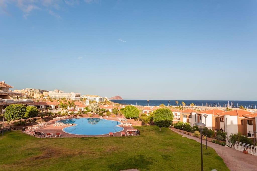 Prachtig Luxe Appartement Met Zeezicht San Miguel de Abona Exterior photo